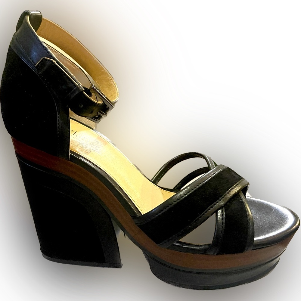 Botkier black retro chunky platform heel